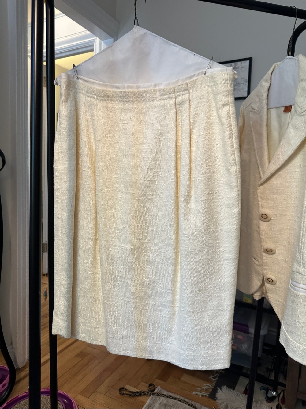 Matching set: Tory Burch Cream Textured Pencil Skirt with matching suit jacket